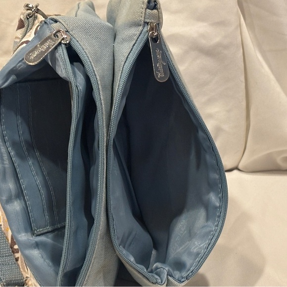 Thirty-One Crossbody Bag – Blue & Yellow Pattern - Picture 6 of 11